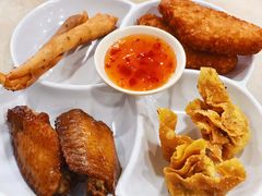 滋味小食拼盘-喜莲咖啡