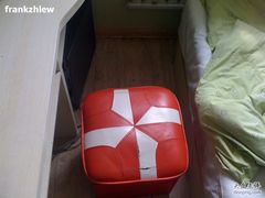 坏掉的小凳-为公商旅酒店(北京大学口腔医院魏公村总院店)