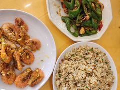 -鹏城人家海鲜酒家·23年老字号(较场尾店)