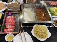 -百年川椒重庆老火锅(光谷店)
