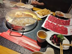 -领鲜潮牛鲜牛肉火锅(天外村店)