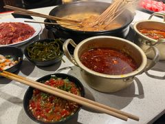 -钢管厂五区小郡肝串串香火锅(梅川路店)