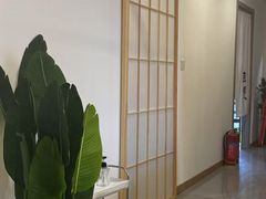 -恒峰步行街