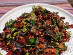 -香巴拉云南餐厅(华莱坞店)