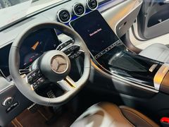 -上海星瀚奔驰4S店(红柳路店)