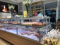 面包甜点陈列柜-好利来(乐堤港店)