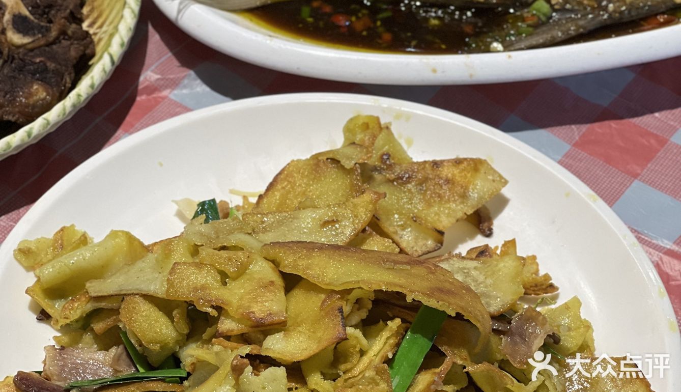 吃湖北菜去哪里？二十年老店阿才叔我看行👍