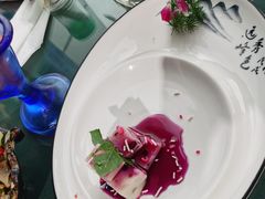 -忘忧草融合私房菜(红鼎国际店)