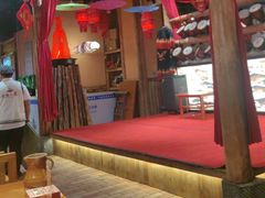 -老滇山寨•云南特色菜•地方菜•民族风情歌舞表演(金碧店)