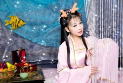 点击看大图 -九月鹰飞汉服摄影工作室