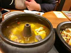 -云海肴·汽锅鸡·云南菜(天山百盛优客店)