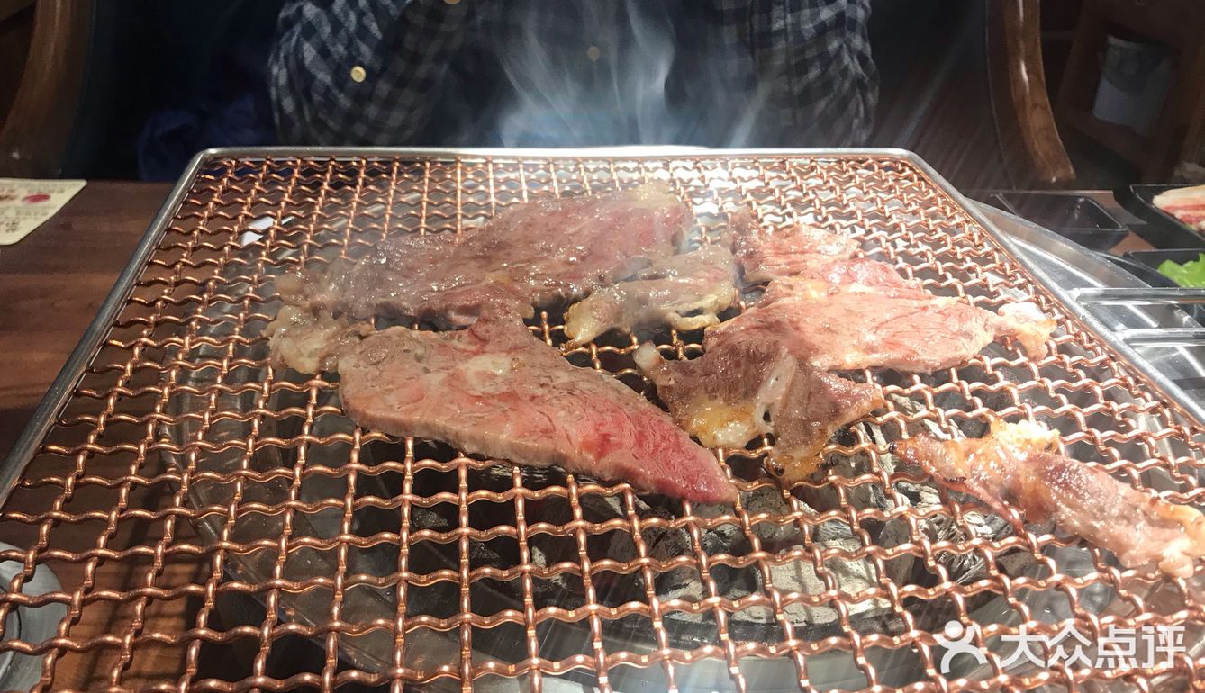 今天感恩节又来吃了，还是常坐的109桌