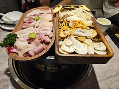 -野·大山里野生菌石锅土鸡(益田假日店)