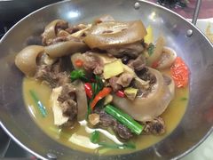 -独一佳老胡湘菜馆(矿山路店)