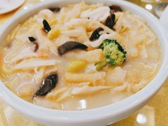 -老季市·三代非遗传承·地标美食老汁鸡(工农路店)