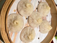 -滩外滩·本帮江浙菜(新天地店)