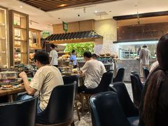 -亚马逊蒸汽活海鲜自助(LCM置汇旭辉广场店)