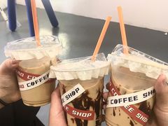 -Road Coffee Shop公路咖啡(嵊州吾悦广场店)