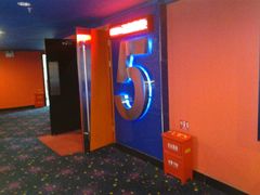 -大地影院(雅安灯塔魅力印象店)