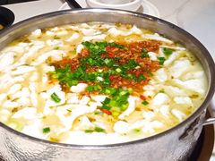 -德林酸菜鱼火锅(南丹店)