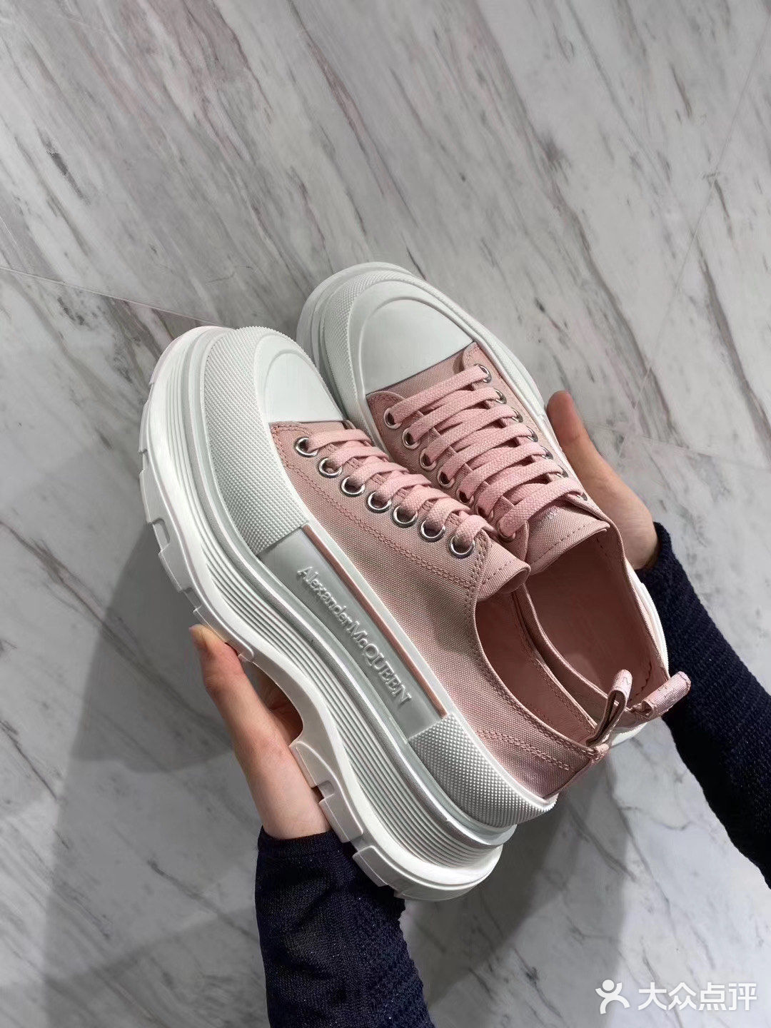 麦昆鞋子 必入款