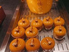 -钱小奴海鲜自助黑金店(杭州滨江龙湖店)