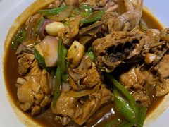 辣炒本地小公鸡-吕氏疙瘩汤·私家菜馆(慈云寺店)