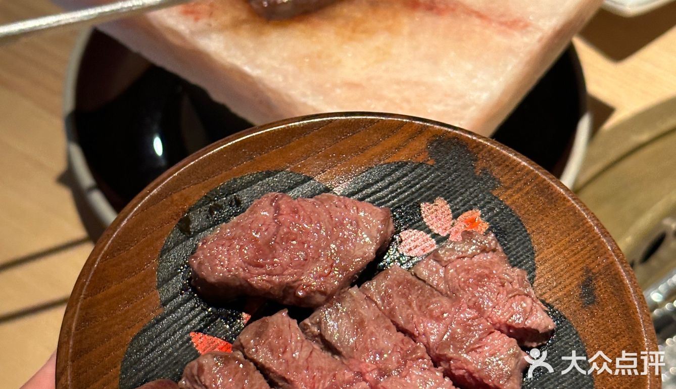 吃了一口速来分享!不愧是南京老牌烧肉…