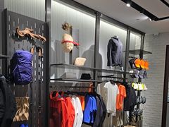 -ARC'TERYX始祖鸟(北京王府中环店)