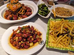 -肥肥虾庄·金牌油焖大虾(首义路店)