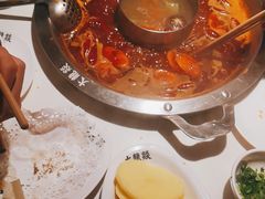 -大龙燚火锅(天安云谷店)