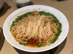 开洋葱油拌面-枕水江南(铁西万象汇店)