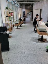 -PE SALON 