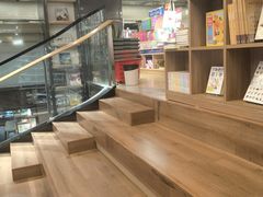 -新华书店(市民中心店)