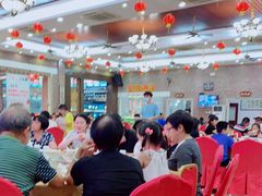 大堂-一品美食城(石碣序伦小学店)