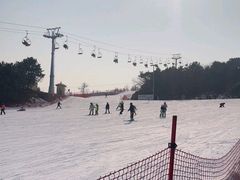 -蓟洲国际滑雪场