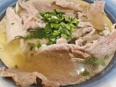 生烫牛肉-冯烫烫跷脚牛肉·川菜小馆(武胜西街店)