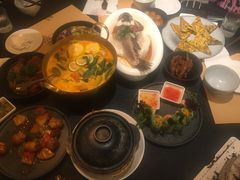 -来龙里 精致 东南亚餐室(万象城店)