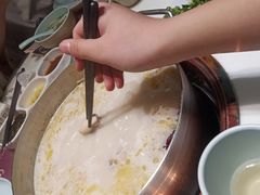 -洪氏嗨捞·猪肚鸡火锅(阳光天地店)