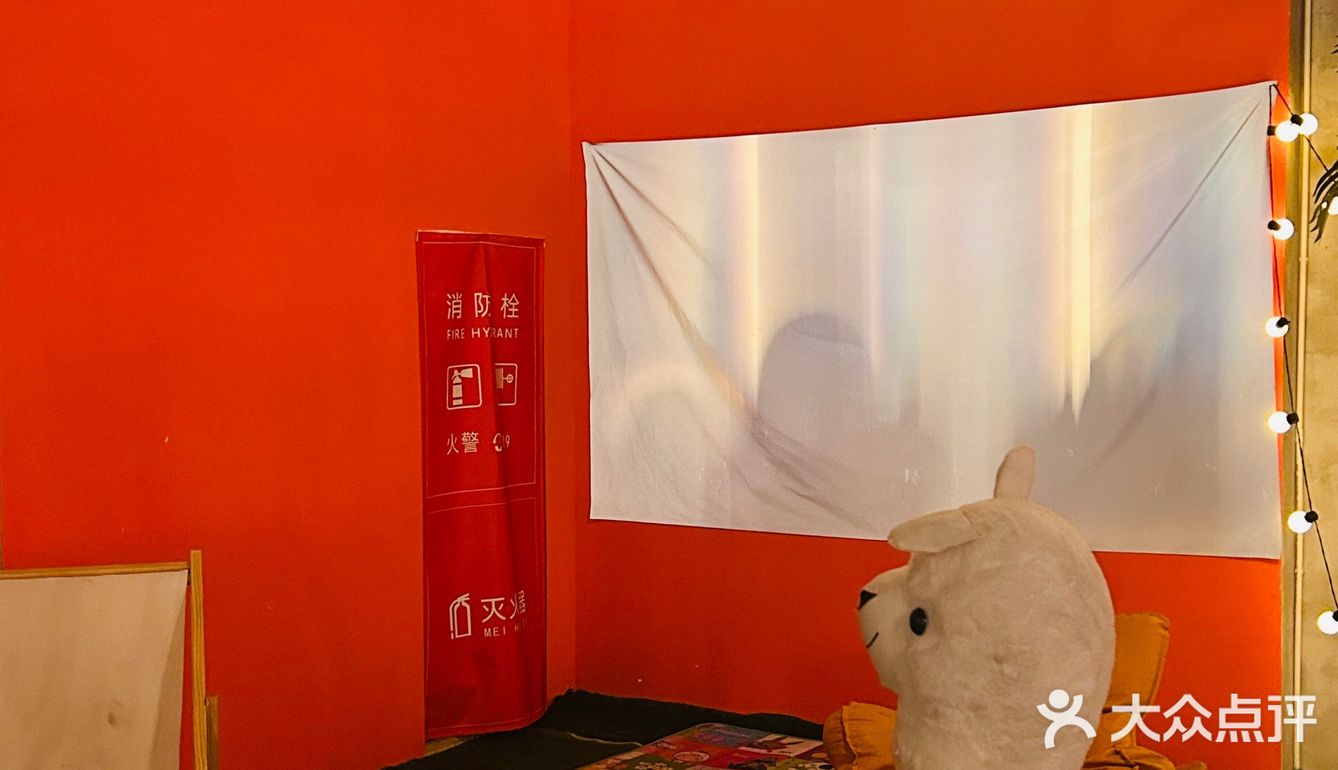 救命🆘成都这家餐吧怎么没人推啊？？？