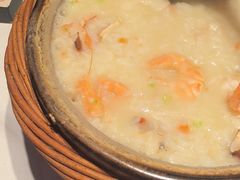 -粤港湾砂锅粥·宵夜(宝龙店)