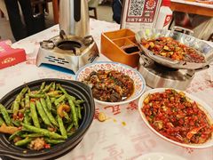 -堂瓦里·33年传统赣菜(第一街区店)