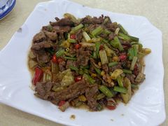-湘里湘亲饭店(闸坡店)