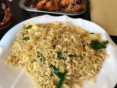 -喝丢一只鞋海鲜烧烤·海肠捞饭(文体街店)