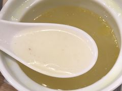 -老乡鸡(上海白玉兰广场店)