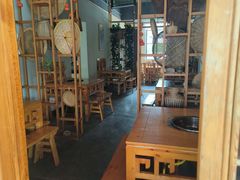 -大众跷脚牛肉馆·非遗传承单位(峨眉山店)