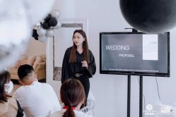 -花轿喜屋婚礼策划