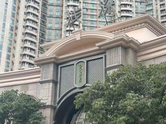 -浅深(世茂滨江精品店)
