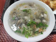 -建国蚵煎蚵面
