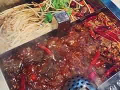 -二荆条·蜀鲜汇城市森林火锅